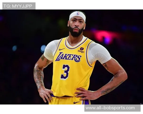 浓眉称赞克里斯蒂交易后表现提升如鱼得水展现出色状态