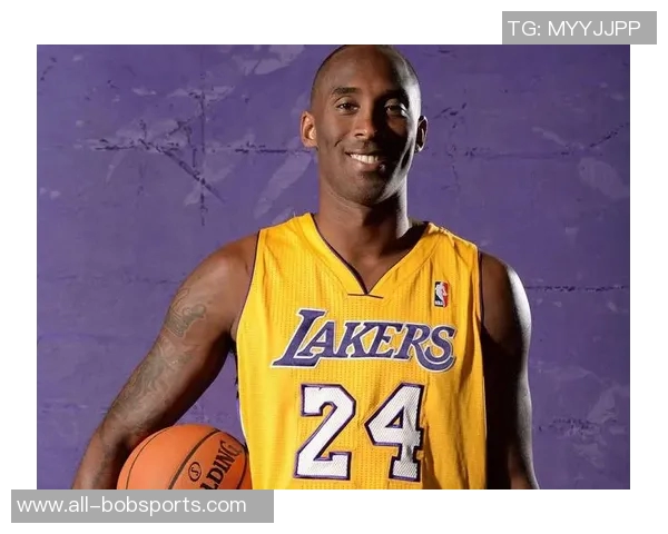 霍华德回忆科比去世时湖人队飞机上的悲痛瞬间