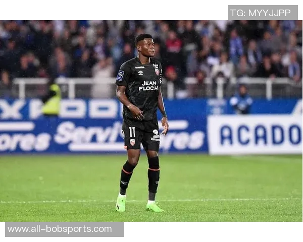 疯狂樱桃重建之路伯恩茅斯夏窗大换血后仅输利物浦一场 疯狂樱桃重建之路伯恩茅斯夏窗大换血后仅输利物浦一场