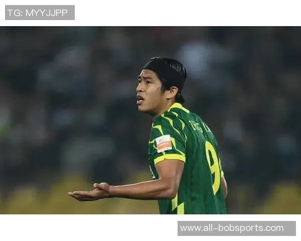 国安新援阿不都海米提因头顶张玉宁遭红牌禁赛三场引发热议 国安新援阿不都海米提因头顶张玉宁遭红牌禁赛三场引发热议